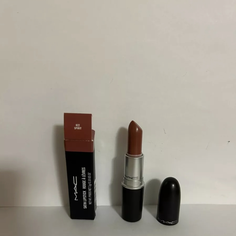 MAC Lipstick in Spirit
